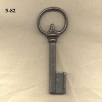 gebohrte alte Schlüssel antike Schlüsselrohling antik Schrankschlüssel